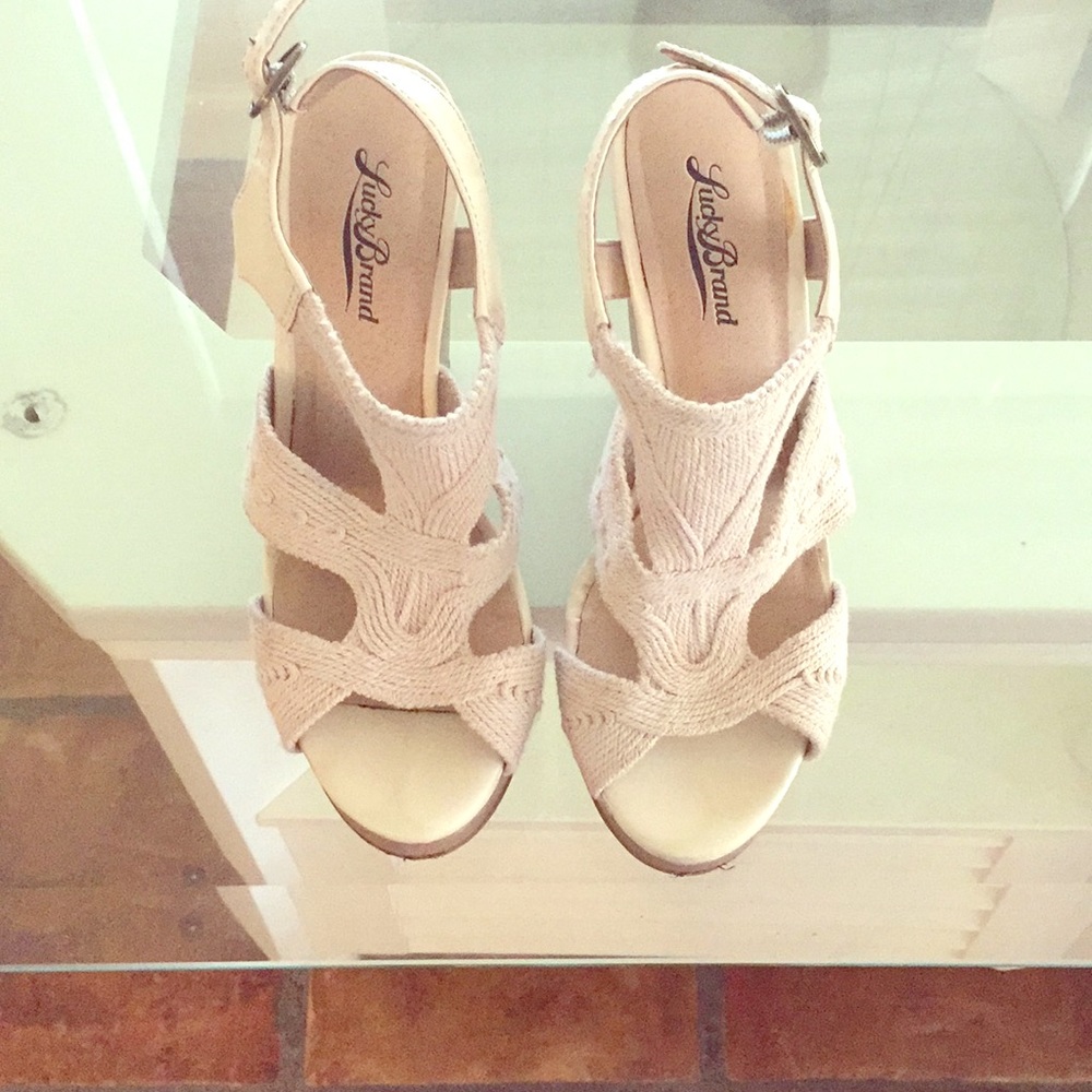 Lucky brand off white wedges